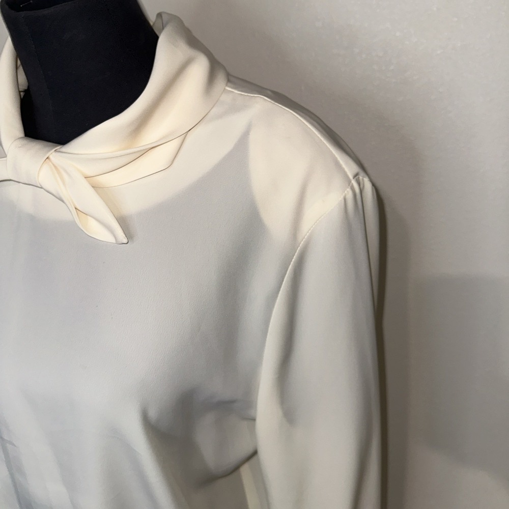 Ali miles top Tunic size medium Cream Long Sleeve Tie Neck Blouse - Picture 4 of 12